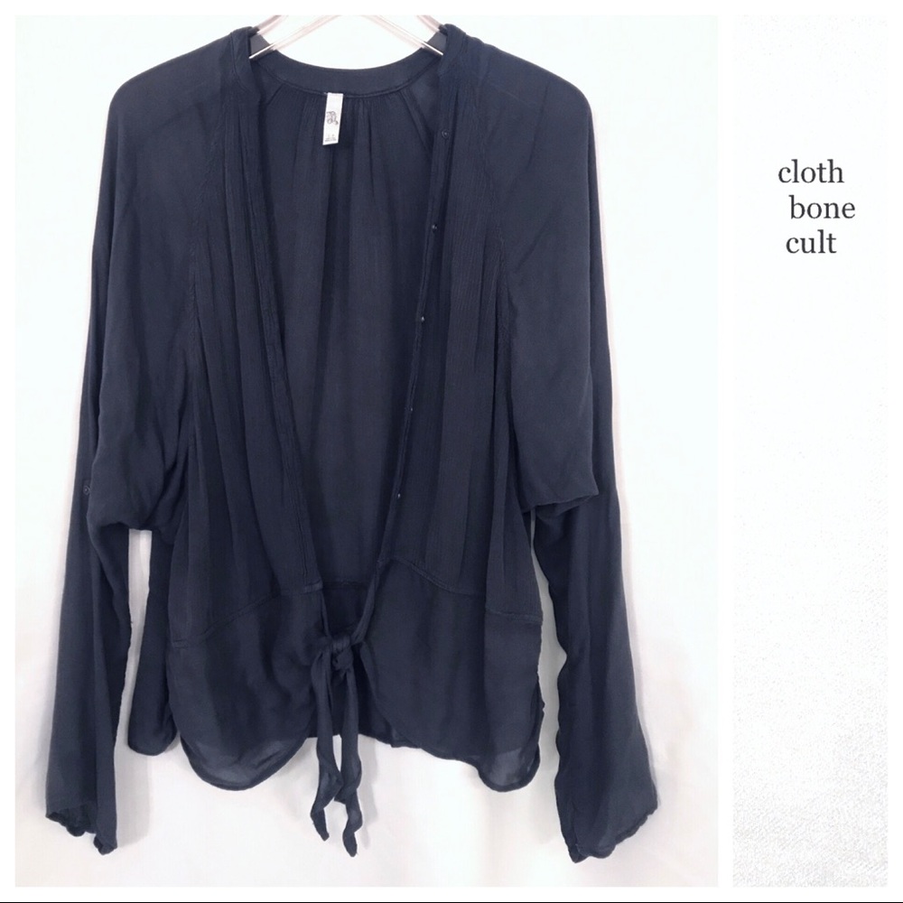 FREE PEOPLE🌼 Silky Rayon Crepe Tie Front BLOUSE